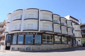 Отель Rallye Hotel  Ла-Эскала